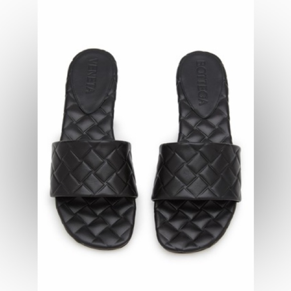 Bottega Veneta Amy Leather Mule Sandals NIB Size 38